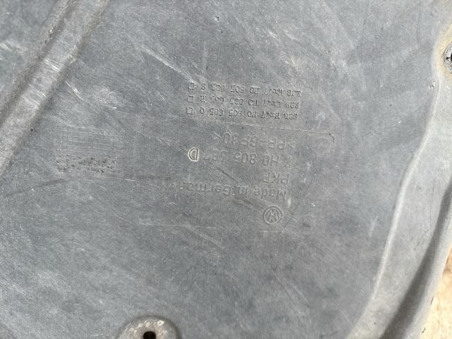 bontott VW TRANSPORTER Alsó Motorburkolat