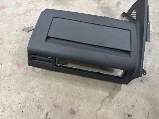 bontott VW TRANSPORTER Alsó Műszerfal Burkolat