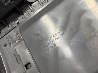 bontott VW TRANSPORTER Alsó Műszerfal Burkolat