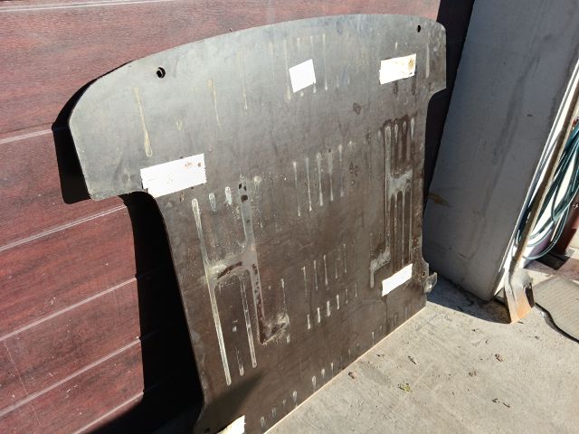 bontott VW TRANSPORTER Alsó Padlólemez Burkolat