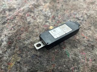 bontott VW TRANSPORTER Antenna Erősítő