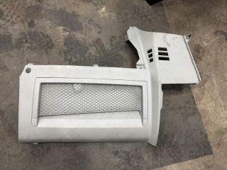 bontott VW TRANSPORTER Bal Alsó Műszerfal Burkolat