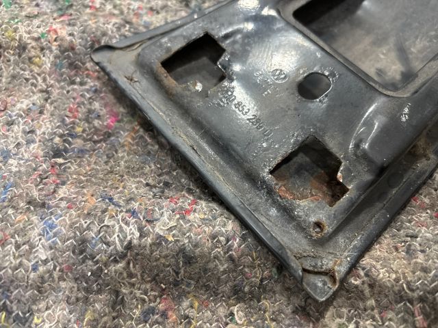 bontott VW TRANSPORTER Bal B Oszlop Burkolat