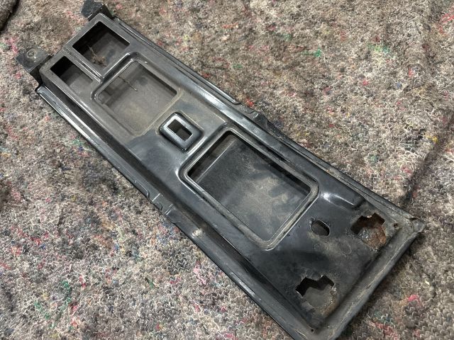 bontott VW TRANSPORTER Bal B Oszlop Burkolat