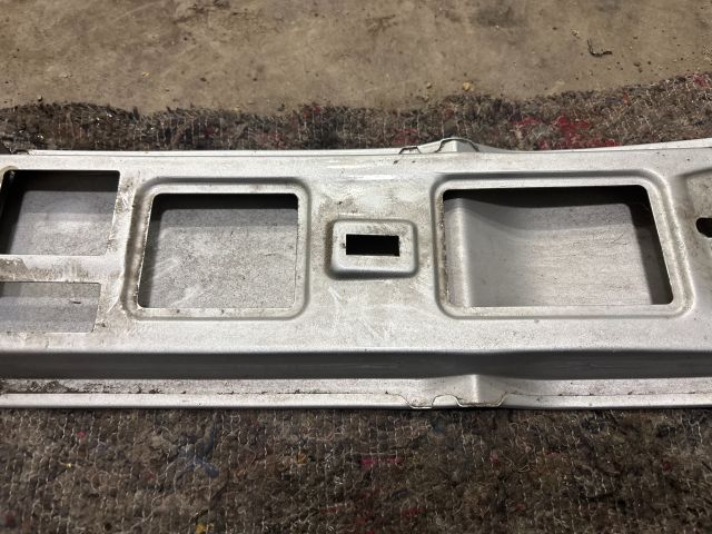 bontott VW TRANSPORTER Bal B Oszlop Burkolat