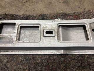 bontott VW TRANSPORTER Bal B Oszlop Burkolat