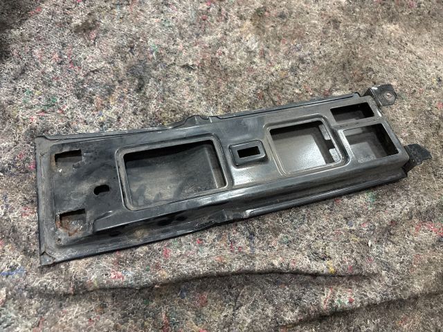 bontott VW TRANSPORTER Bal B Oszlop Burkolat