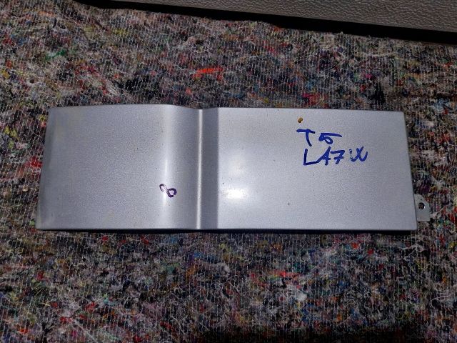 bontott VW TRANSPORTER Bal B Oszlop Burkolat