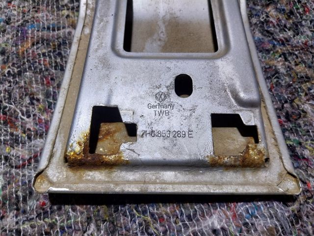 bontott VW TRANSPORTER Bal B Oszlop Burkolat