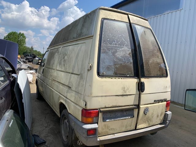 bontott VW TRANSPORTER Bal Csomagtérajtó (Részeivel)