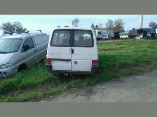 bontott VW TRANSPORTER Bal Csomagtérajtó (Részeivel)