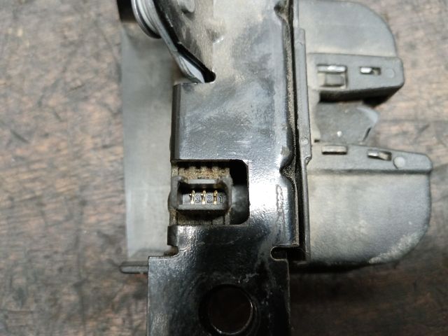 bontott VW TRANSPORTER Bal Csomagtérajtó Zárszerkezet