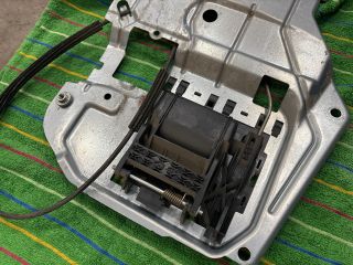 bontott VW TRANSPORTER Bal Csomagtérajtó Zárszerkezet