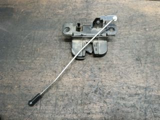 bontott VW TRANSPORTER Bal Csomagtérajtó Zárszerkezet