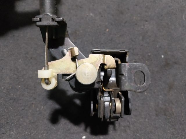 bontott VW TRANSPORTER Bal Csomagtérajtó Zárszerkezet