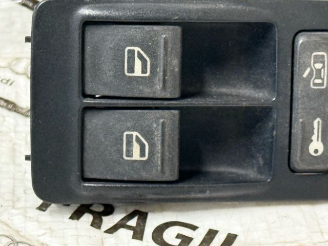 bontott VW TRANSPORTER Bal első Ablakemelő Kapcsoló