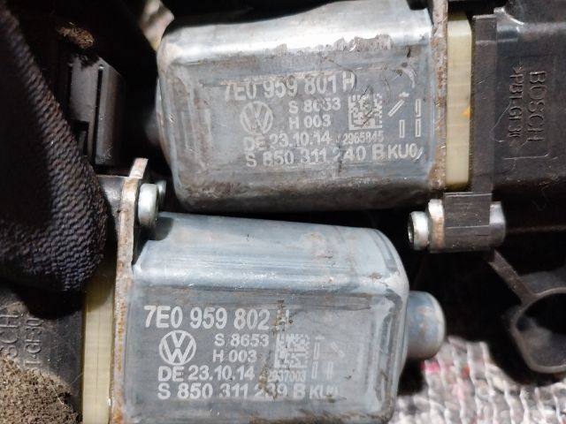 bontott VW TRANSPORTER Bal első Ablakemelő Motor