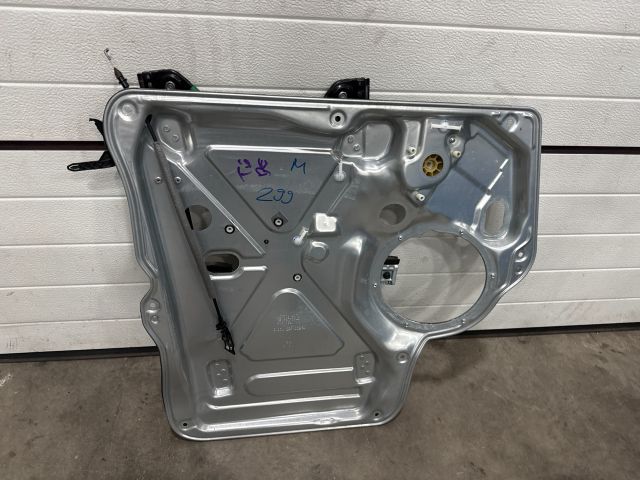 bontott VW TRANSPORTER Bal első Ablakemelő Szerkezet (Elektromos)