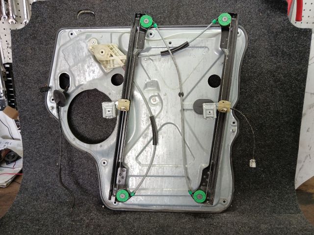 bontott VW TRANSPORTER Bal első Ablakemelő Szerkezet (Elektromos)