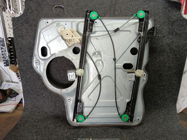 bontott VW TRANSPORTER Bal első Ablakemelő Szerkezet (Elektromos)