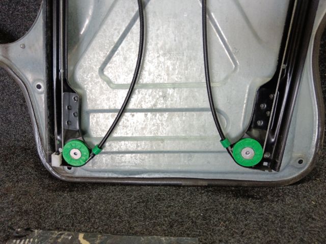 bontott VW TRANSPORTER Bal első Ablakemelő Szerkezet (Elektromos)