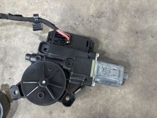 bontott VW TRANSPORTER Bal első Ablakemelő Szerkezet (Elektromos)