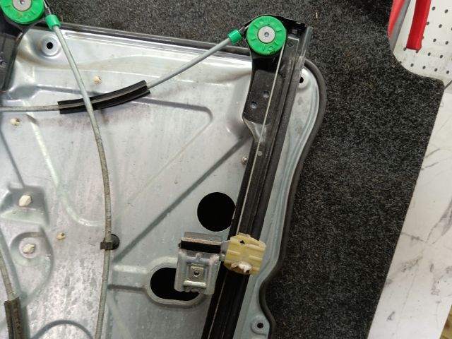 bontott VW TRANSPORTER Bal első Ablakemelő Szerkezet (Elektromos)