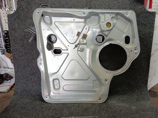 bontott VW TRANSPORTER Bal első Ablakemelő Szerkezet (Elektromos)