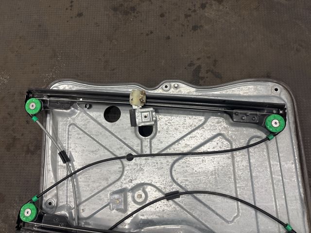 bontott VW TRANSPORTER Bal első Ablakemelő Szerkezet (Mechanikus)