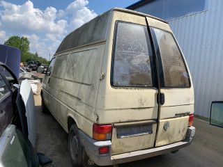 bontott VW TRANSPORTER Bal első Ajtó (Üres lemez)
