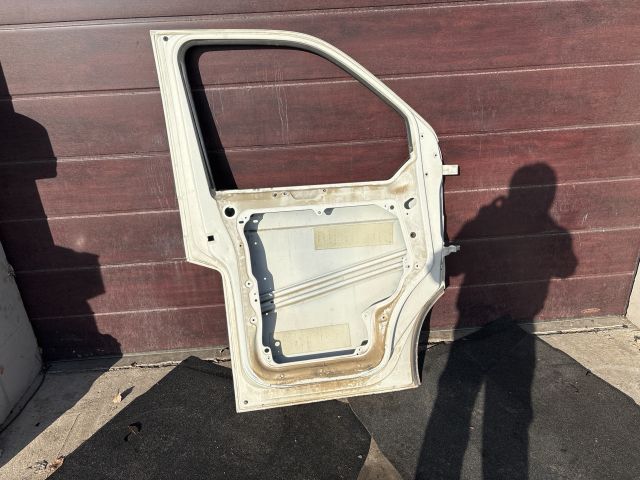 bontott VW TRANSPORTER Bal első Ajtó (Üres lemez)
