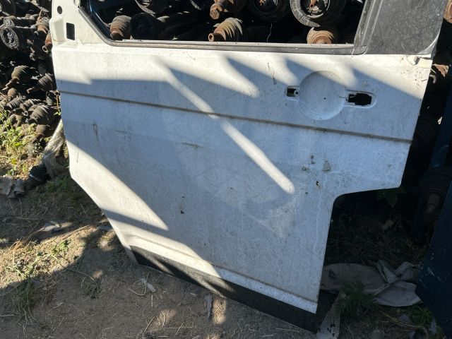 bontott VW TRANSPORTER Bal első Ajtó (Üres lemez)