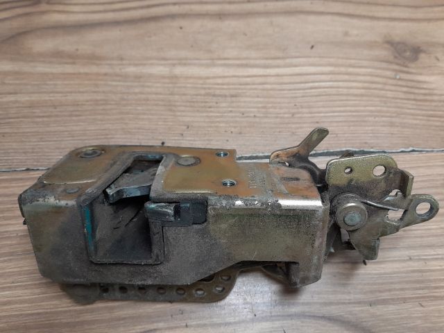 bontott VW TRANSPORTER Bal első Ajtózár