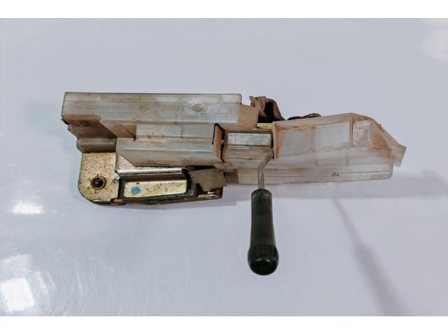 bontott VW TRANSPORTER Bal első Ajtózár