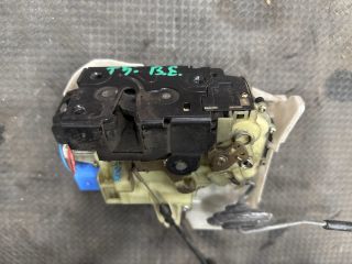 bontott VW TRANSPORTER Bal első Ajtózár