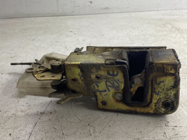 bontott VW TRANSPORTER Bal első Ajtózár