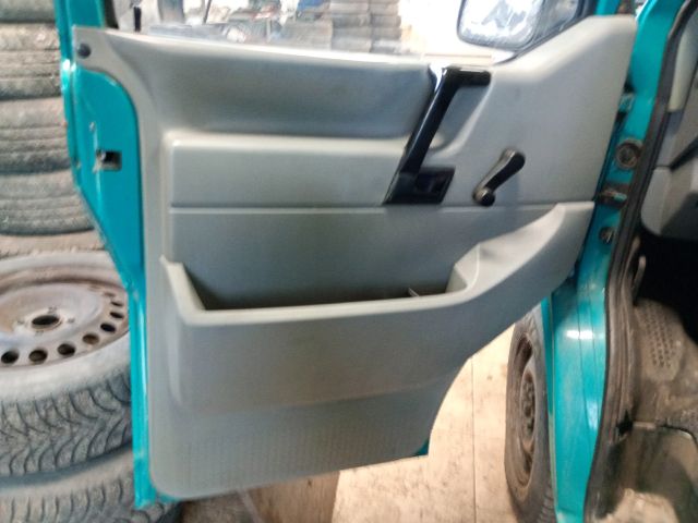 bontott VW TRANSPORTER Bal első Ajtózár