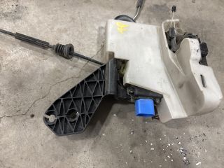 bontott VW TRANSPORTER Bal első Ajtózár