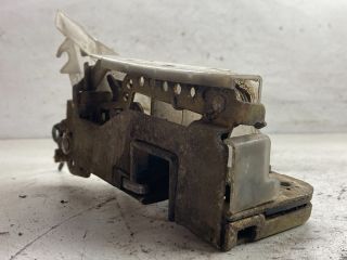 bontott VW TRANSPORTER Bal első Ajtózár