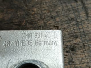 bontott VW TRANSPORTER Bal első Alsó Zsanér