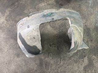 bontott VW TRANSPORTER Bal első Első Dobbetét (Kerékjárati, Műanyag)