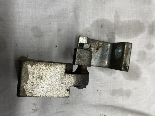 bontott VW TRANSPORTER Bal első Felső Zsanér