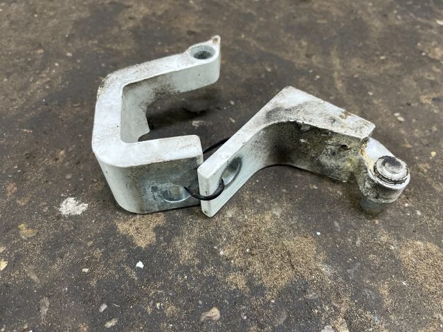 bontott VW TRANSPORTER Bal első Felső Zsanér