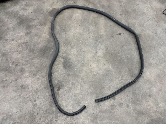 bontott VW TRANSPORTER Bal első Gumikéder