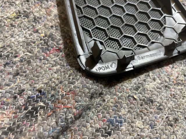 bontott VW TRANSPORTER Bal első Hangszóró Burkolat