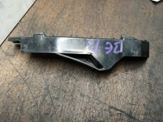 bontott VW TRANSPORTER Bal első Lökhárító Tartó (Műanyag)