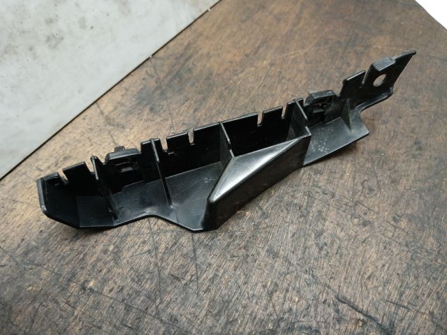 bontott VW TRANSPORTER Bal első Lökhárító Tartó (Műanyag)