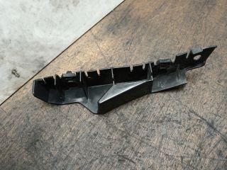 bontott VW TRANSPORTER Bal első Lökhárító Tartó (Műanyag)