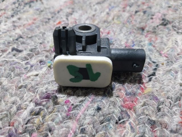 bontott VW TRANSPORTER Bal első Oldal Ütközés Érzékelő