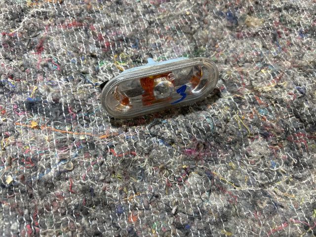 bontott VW TRANSPORTER Bal első Sárvédő Irányjelző